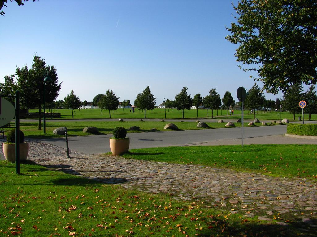 Ferienapartment-Ruegen Neddesitz Bagian luar foto
